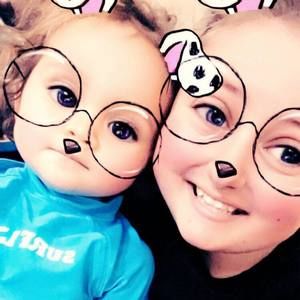 Meet your Posher, Myra